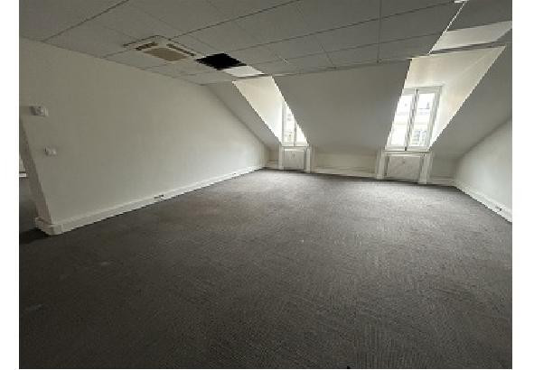 
                                                Location
                                                 Location Bureaux Paris 75009