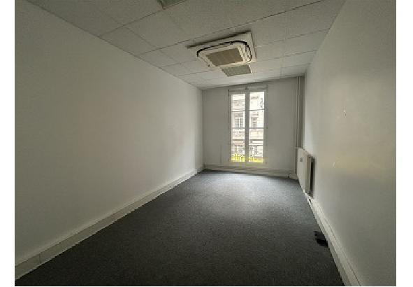 
                                                Location
                                                 Location Bureaux Paris 75009