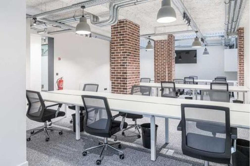 
                                                Location
                                                 Location Bureaux Paris 75009