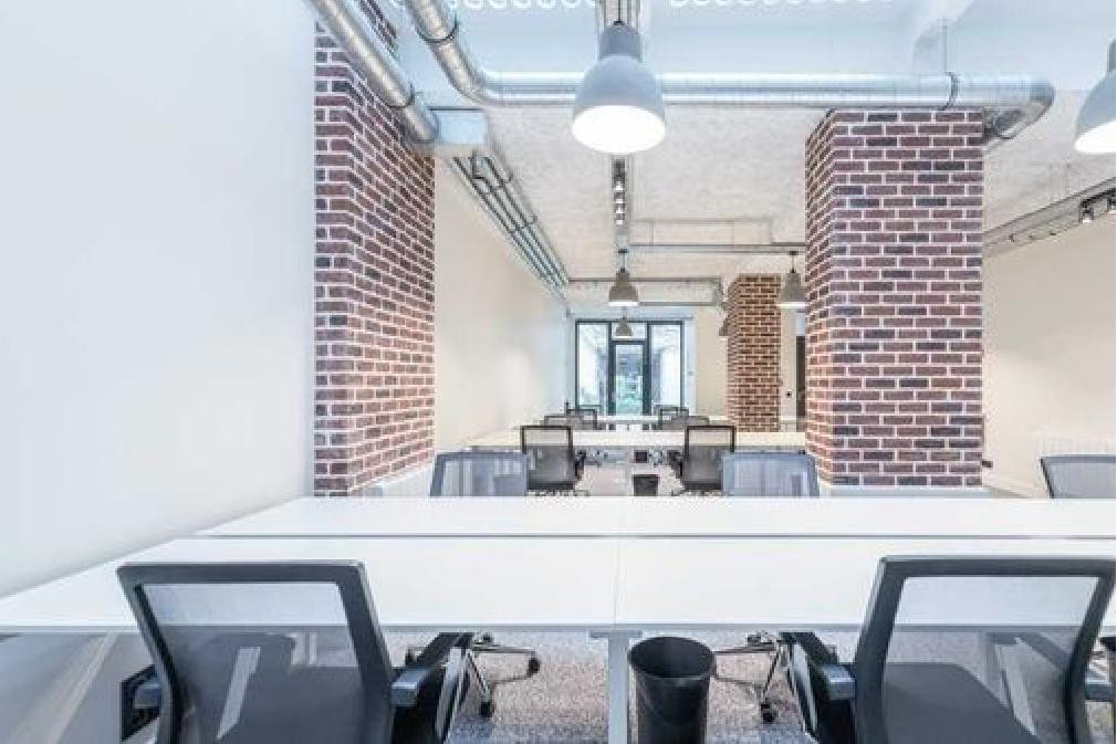 
                                                Location
                                                 Location Bureaux Paris 75009