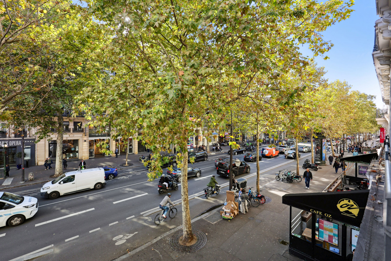 
                                                Location
                                                 Location Bureaux Paris 75009