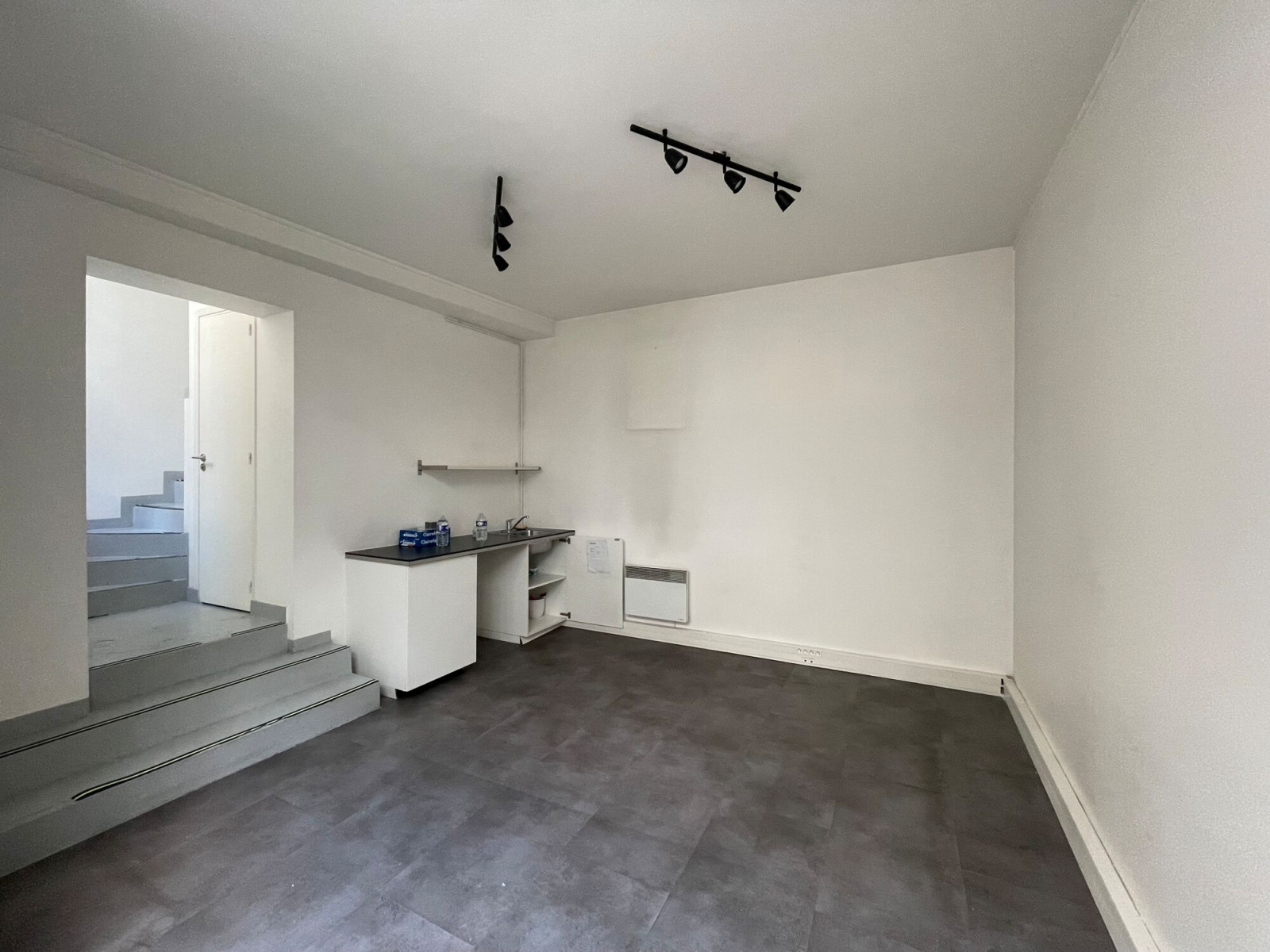 
                                                Location
                                                 Location Bureaux Paris 75009