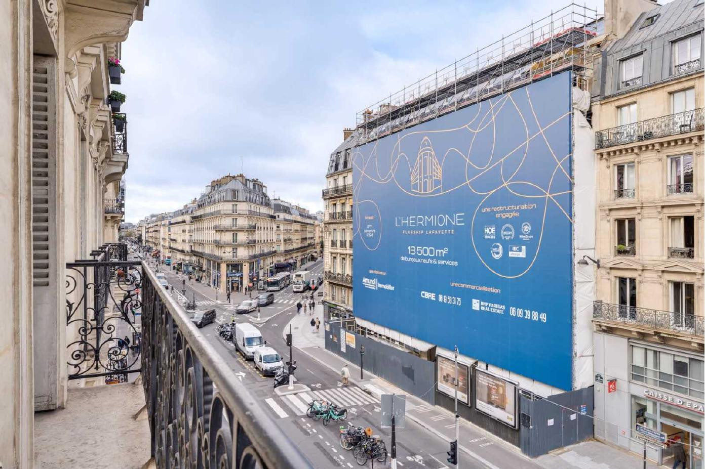 
                                                Location
                                                 Location Bureaux Paris 75009