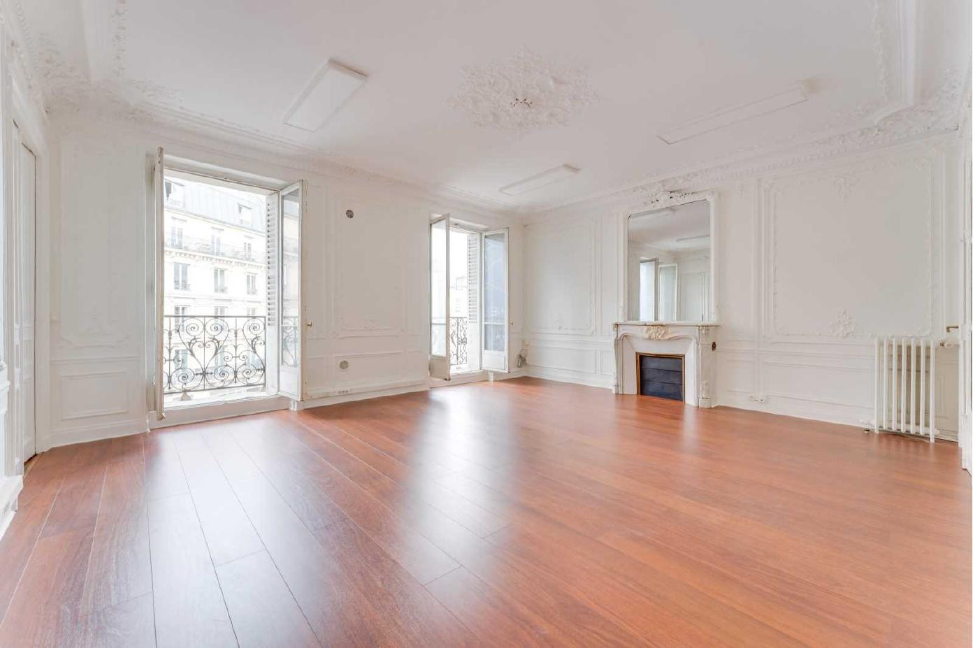 
                                                Location
                                                 Location Bureaux Paris 75009