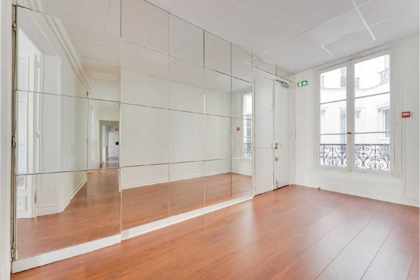 
                                                Location
                                                 Location Bureaux Paris 75009