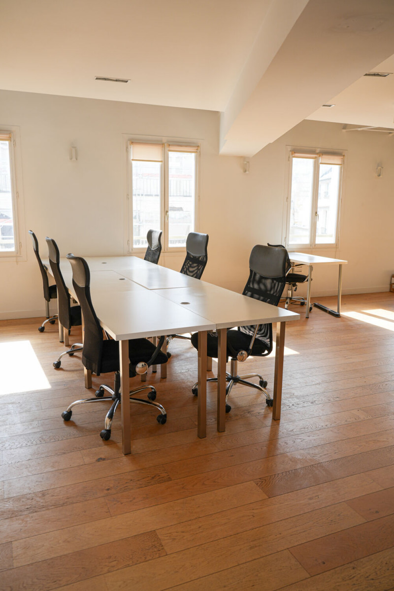 
                                                Location
                                                 Location Bureaux Paris 75009