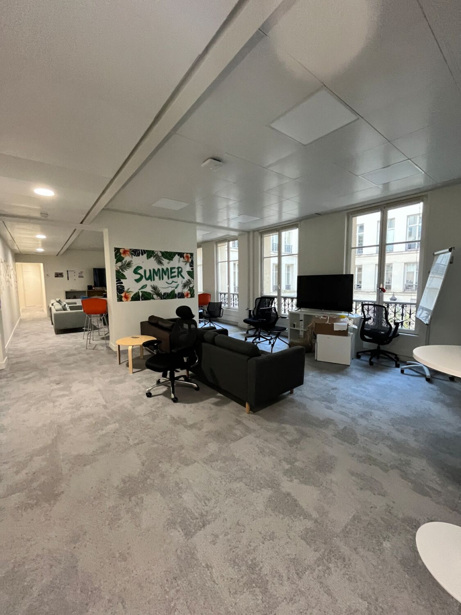 
                                                Location
                                                 Location Bureaux Paris 75009