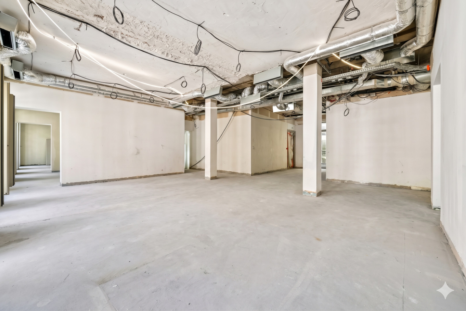 
                                                Location
                                                 Location Bureaux Paris 75009