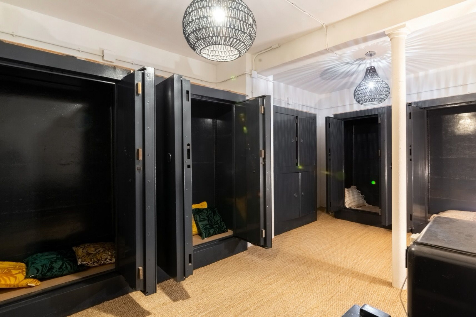 
                                                Location
                                                 Location Bureaux Paris 75009