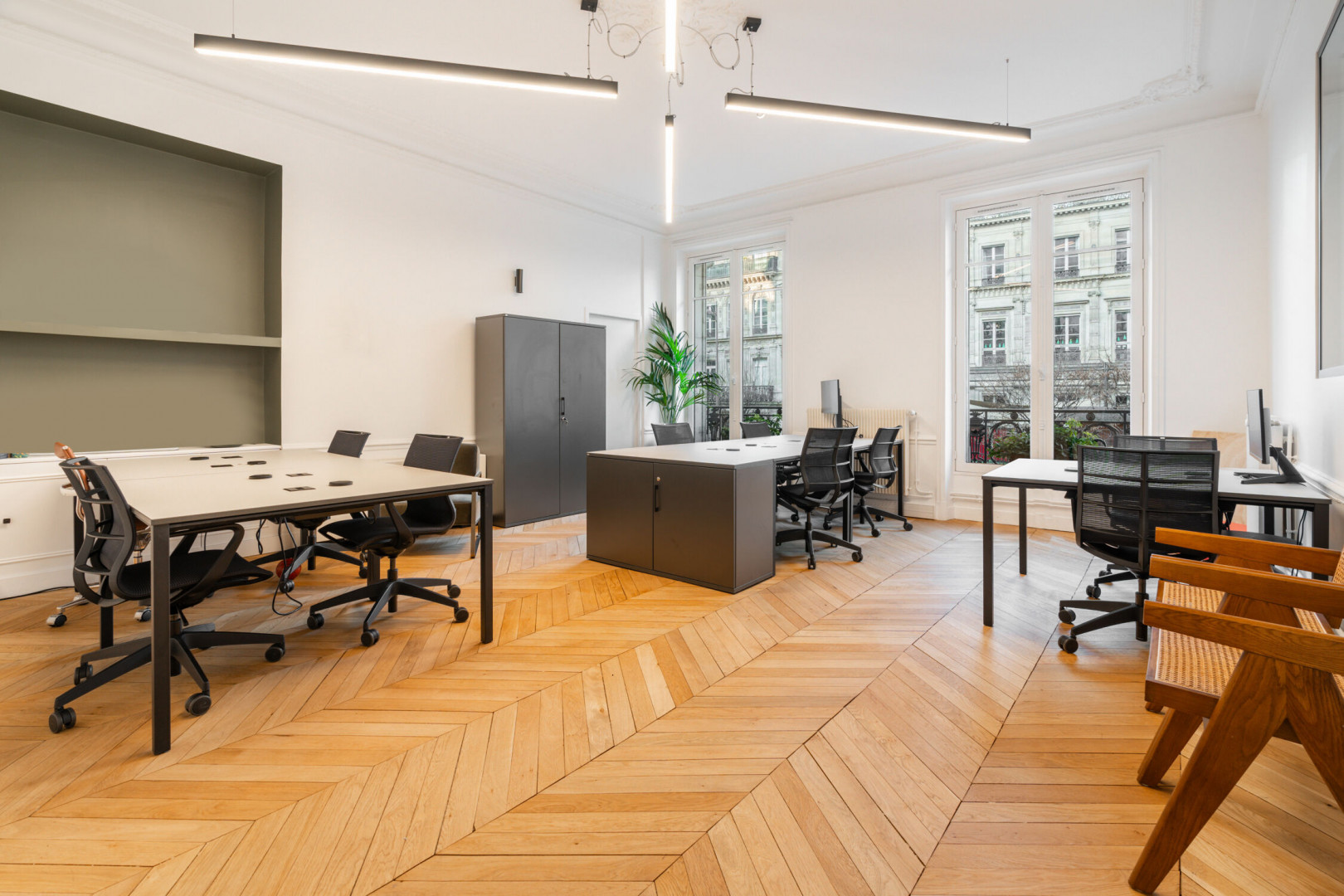 
                                                Location
                                                 Location Bureaux Paris 75009