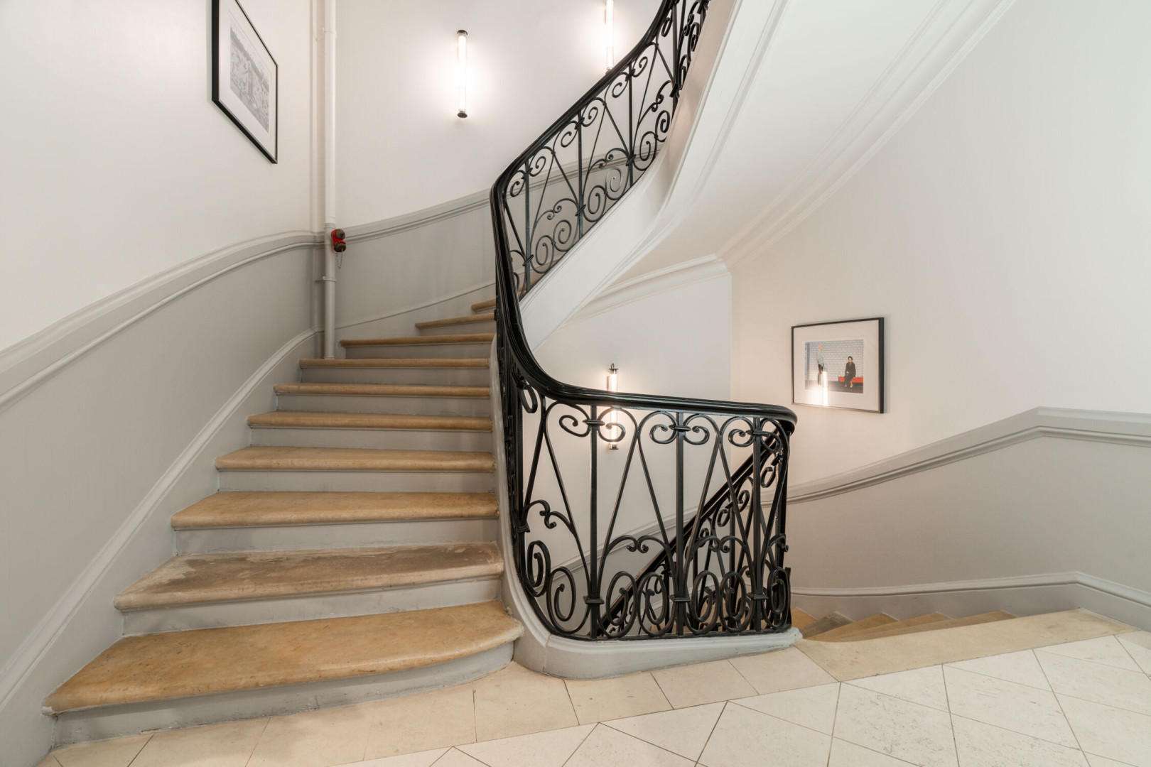 
                                                Location
                                                 Location Bureaux Paris 75009