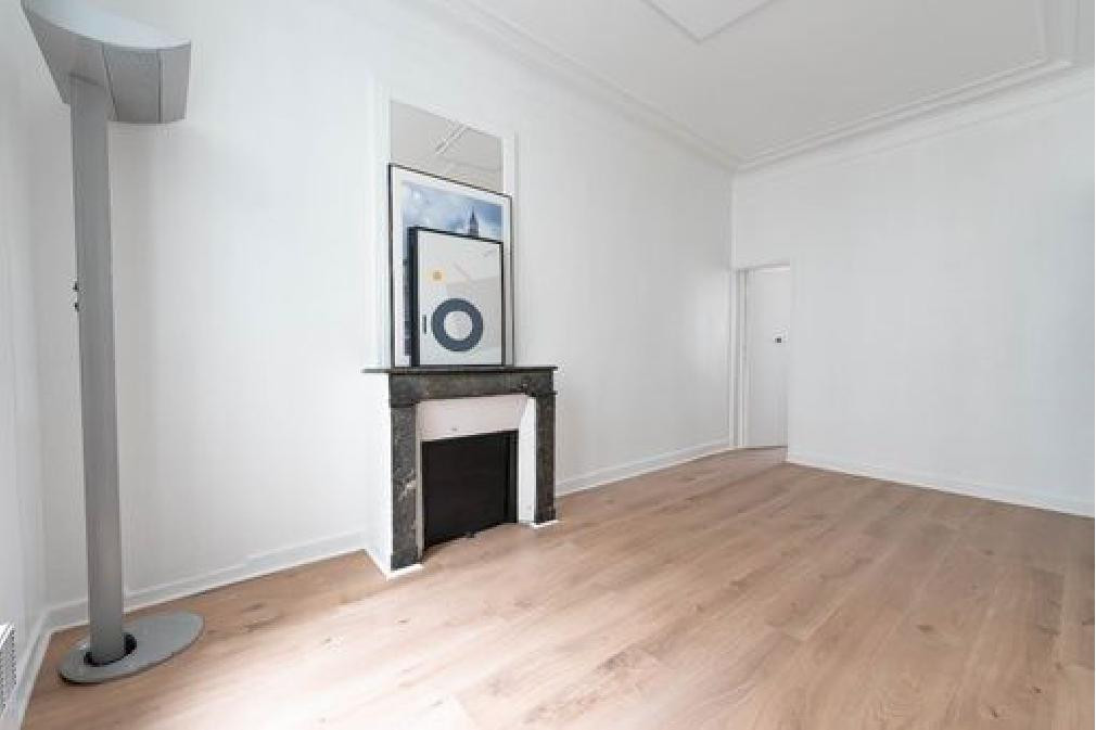 
                                                Location
                                                 Location Bureaux Paris 75009