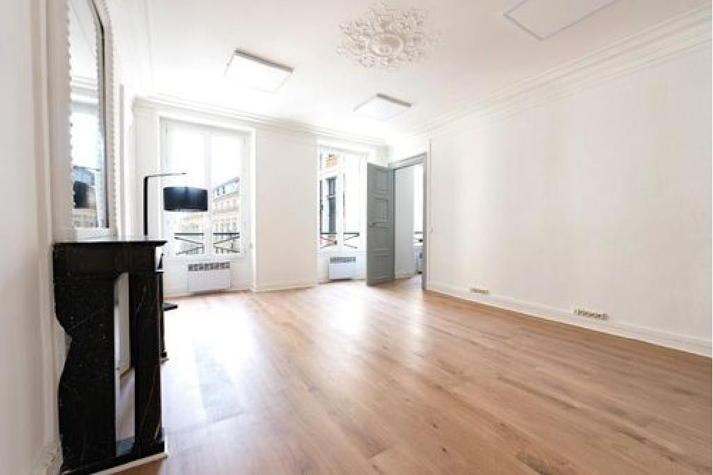 
                                                Location
                                                 Location Bureaux Paris 75009