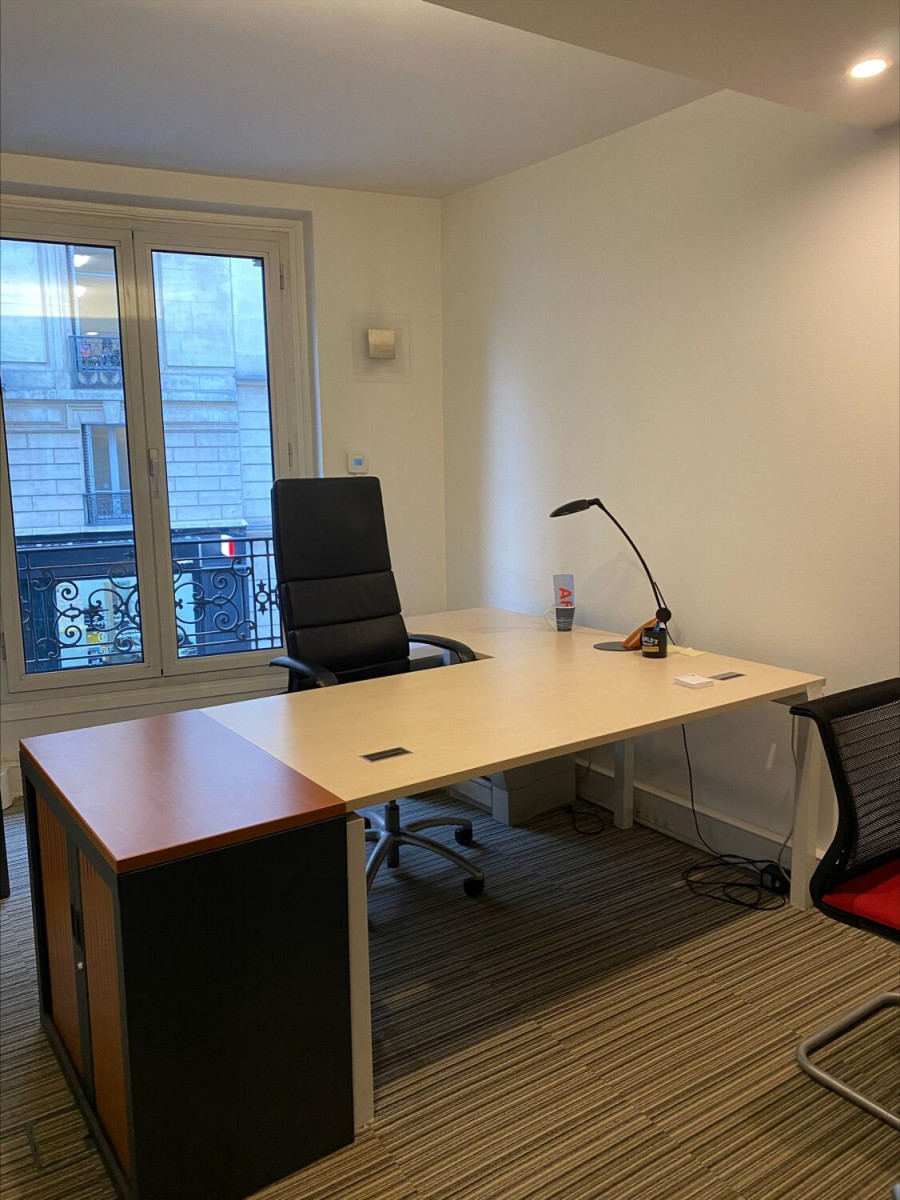 
                                                Location
                                                 Location Bureaux Paris 75009