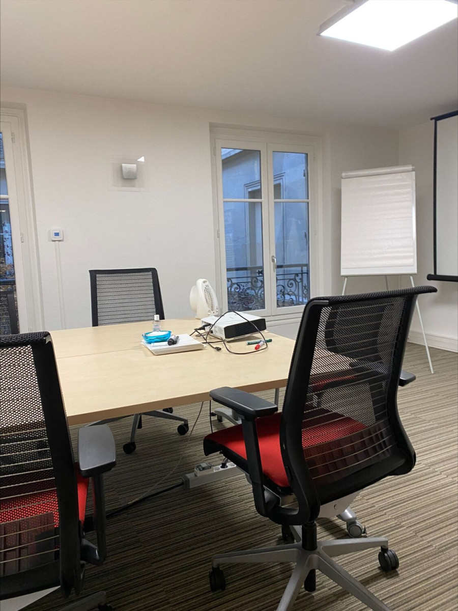 
                                                Location
                                                 Location Bureaux Paris 75009