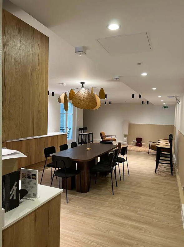 
                                                Location
                                                 Location Bureaux Paris 75009