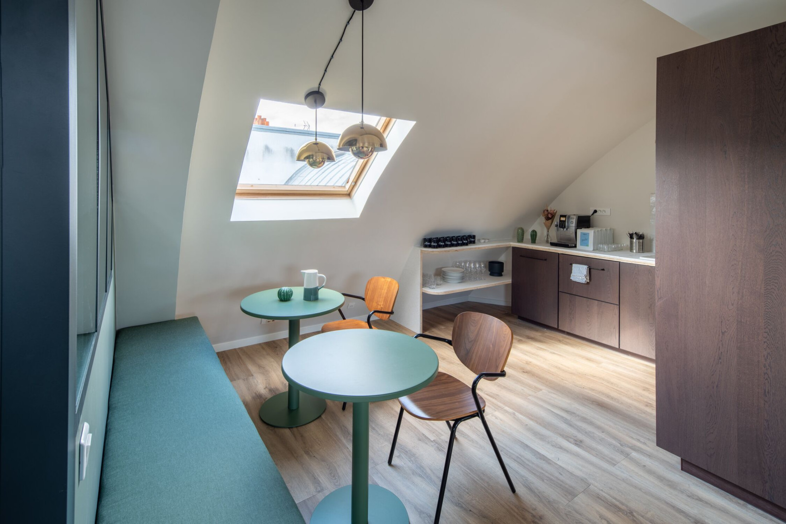 
                                                Location
                                                 Location Bureaux Paris 75009