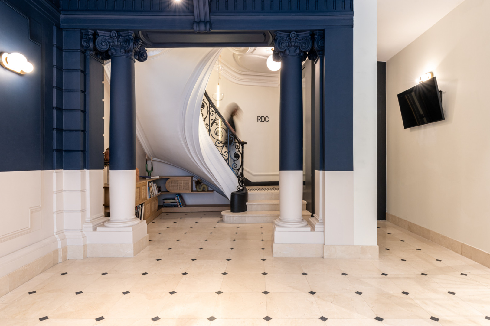 
                                                Location
                                                 Location Bureaux Paris 75009