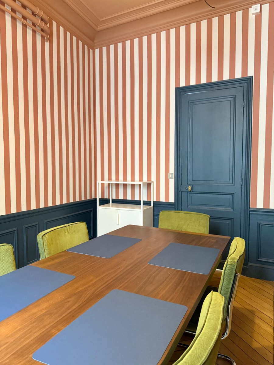 
                                                Location
                                                 Location Bureaux Paris 75009