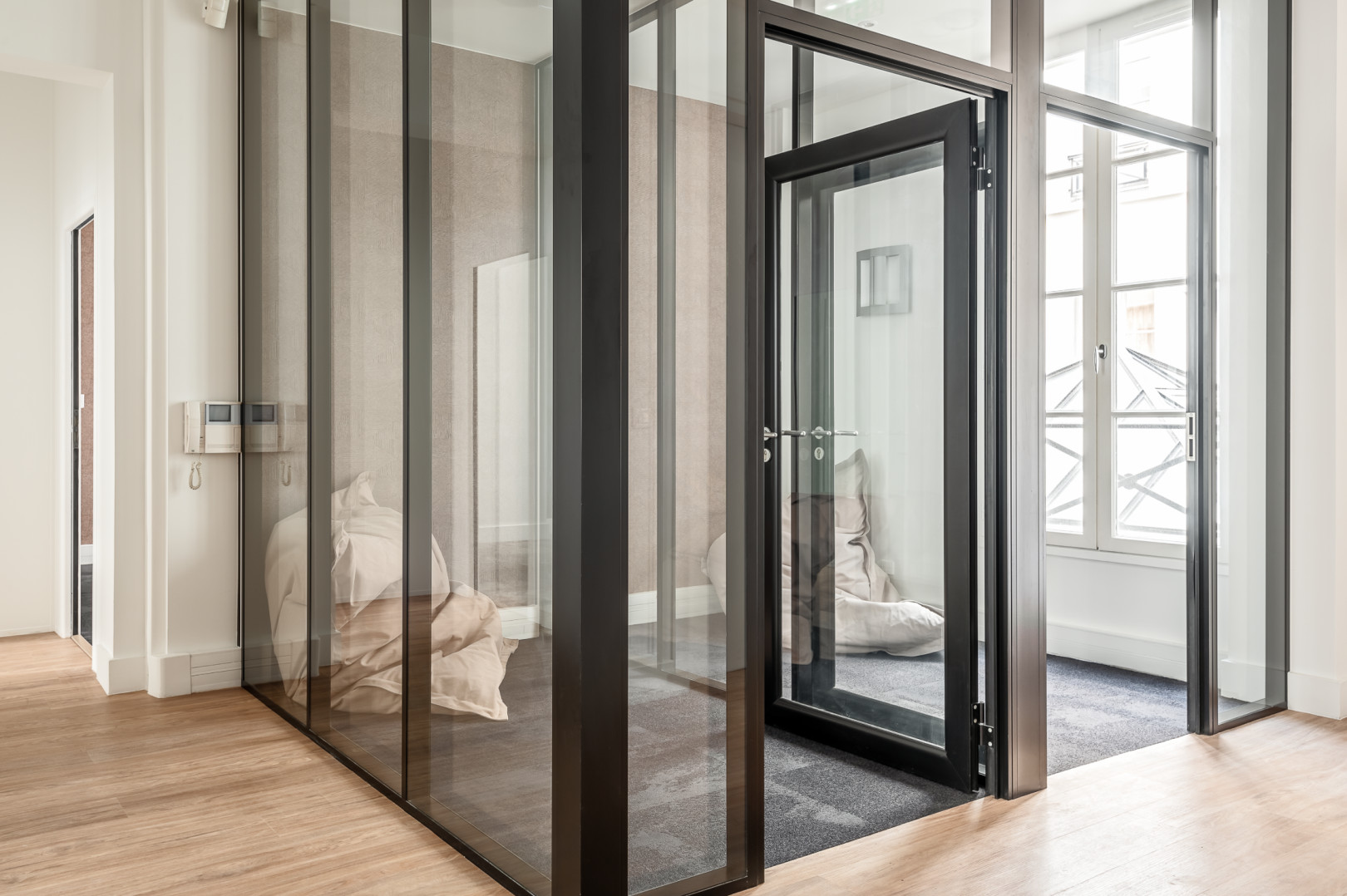 
                                                Location
                                                 Location Bureaux Paris 75009