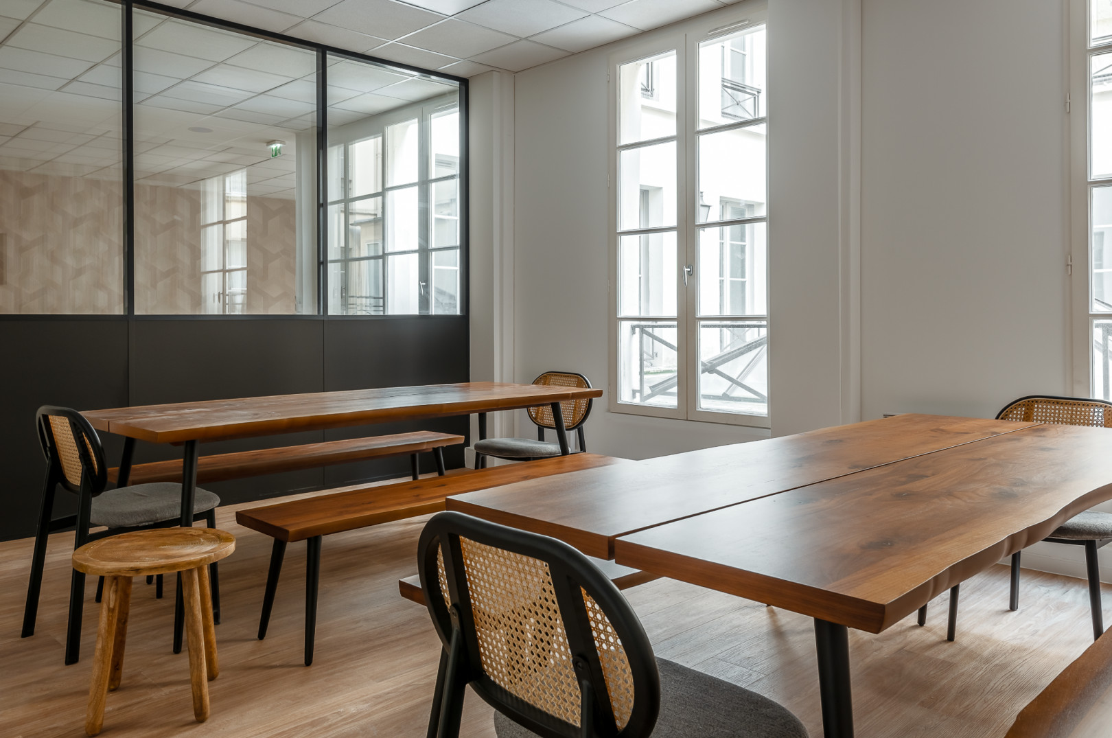 
                                                Location
                                                 Location Bureaux Paris 75009