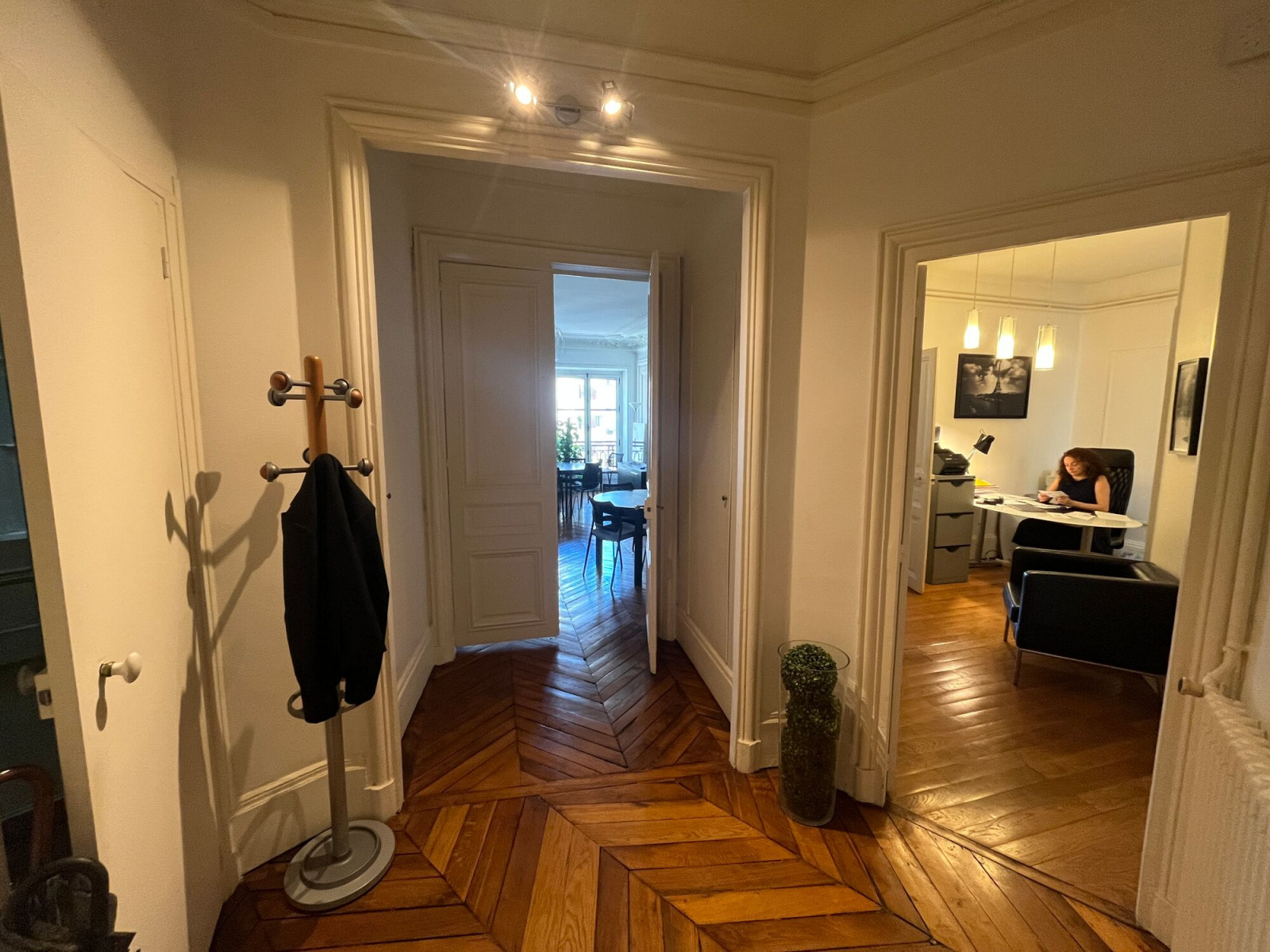 
                                                Location
                                                 Location Bureaux Paris 75009