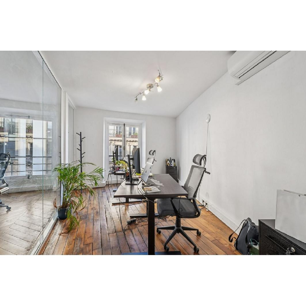 
                                                Location
                                                 Location Bureaux Paris 75009