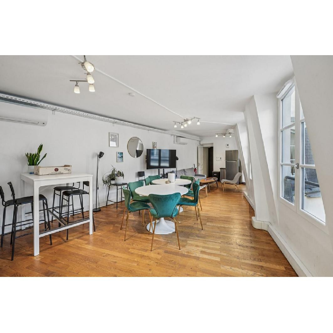 
                                                Location
                                                 Location Bureaux Paris 75009