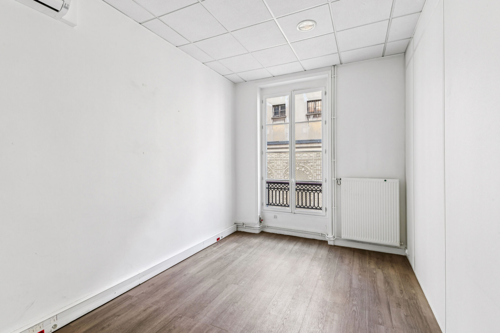 
                                                Location
                                                 Location Bureaux Paris 75009