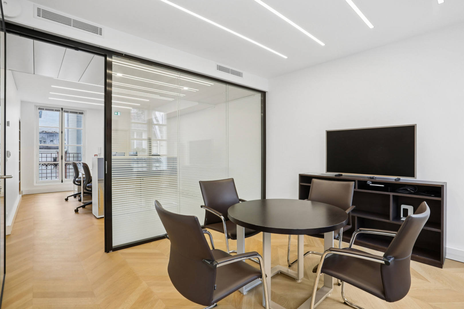 
                                                Location
                                                 Location Bureaux Paris 75009