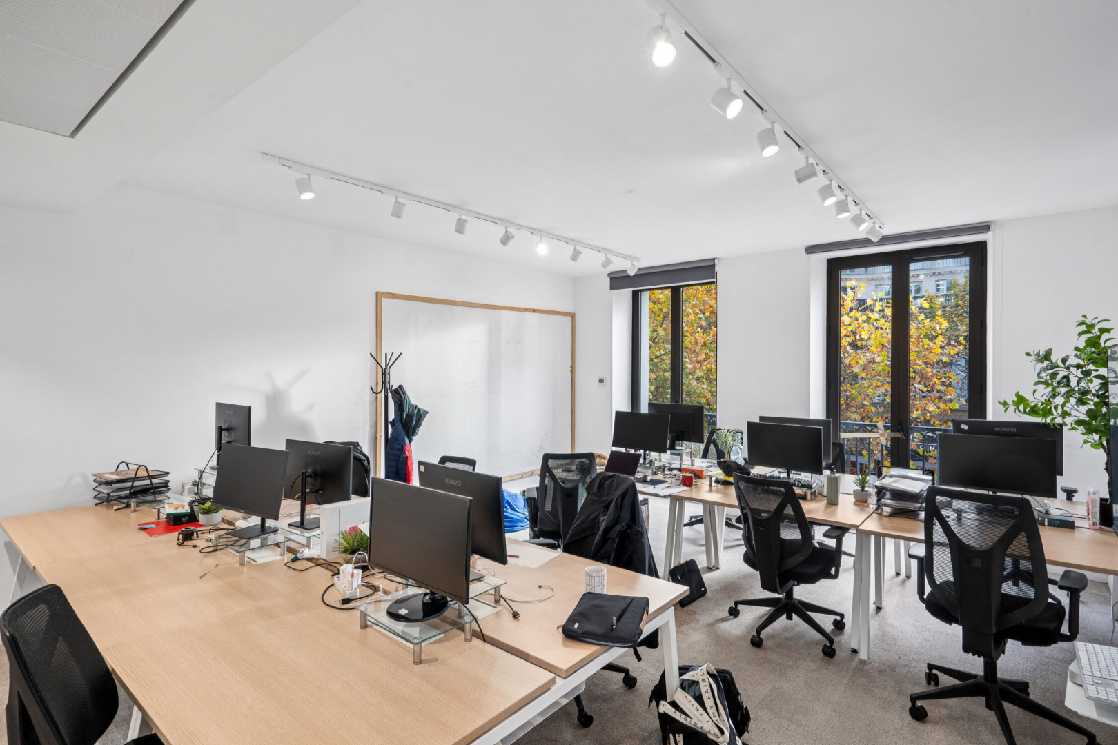 
                                                Location
                                                 Location Bureaux Paris 75009