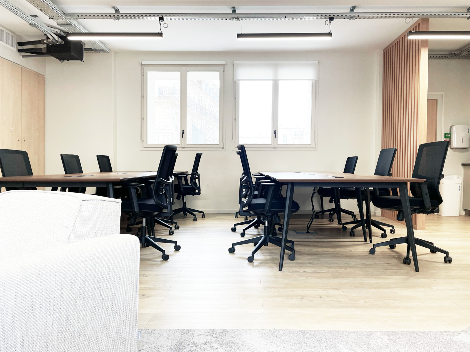 
                                                Location
                                                 Location Bureaux Paris 75009