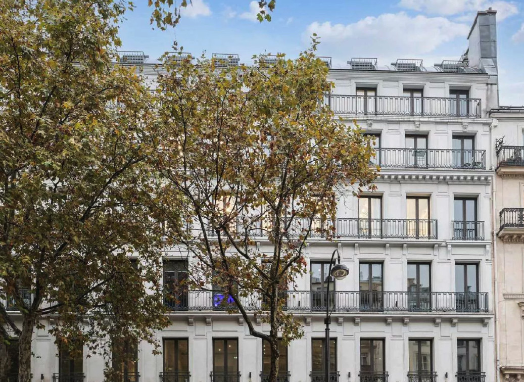
                                                Location
                                                 Location Bureaux Paris 75009