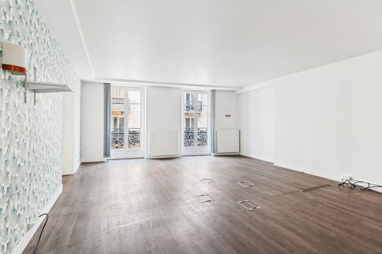 
                                                Location
                                                 Location Bureaux Paris 75009