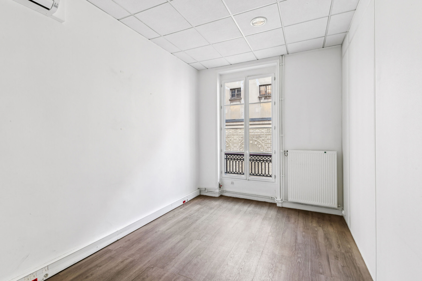 
                                                Location
                                                 Location Bureaux Paris 75009