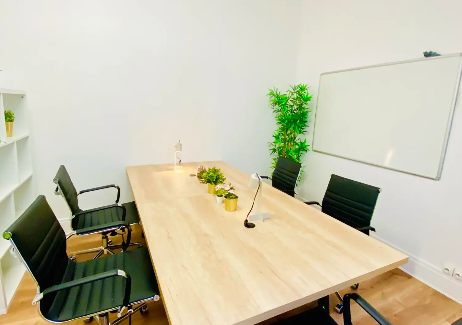 
                                                Location
                                                 Location Bureaux Paris 75009