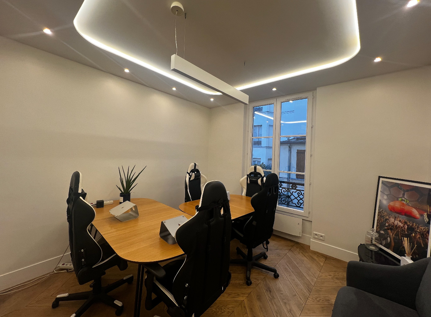 
                                                Location
                                                 Location Bureaux Paris 75009