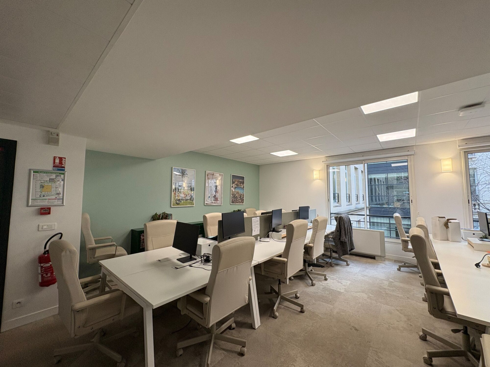 
                                                Location
                                                 Location Bureaux Paris 75009