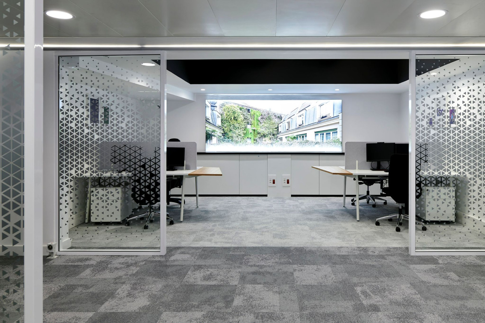 
                                                Location
                                                 Location Bureaux Paris 75009