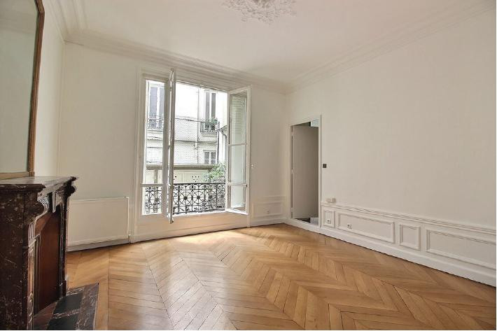
                                                Location
                                                 Location Bureaux Paris 75009