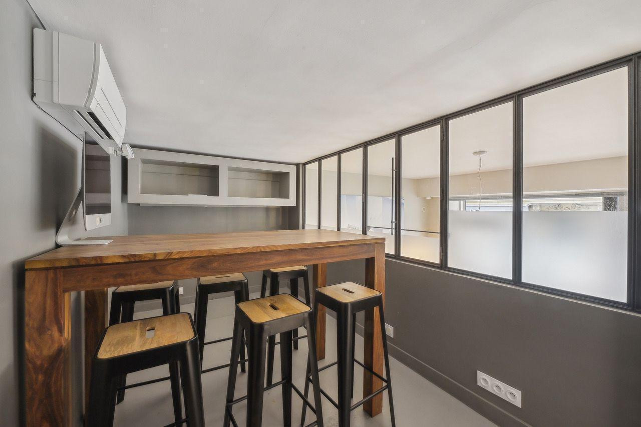 
                                                Location
                                                 Location Bureaux Paris 75009