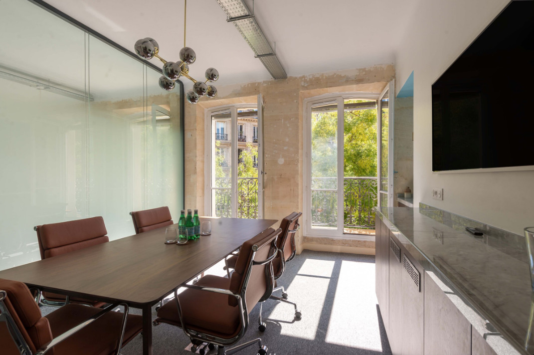 
                                                Location
                                                 Location Bureaux Paris 75009