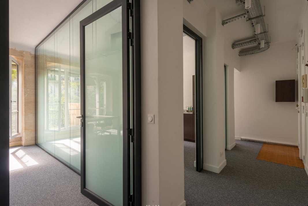 
                                                Location
                                                 Location Bureaux Paris 75009