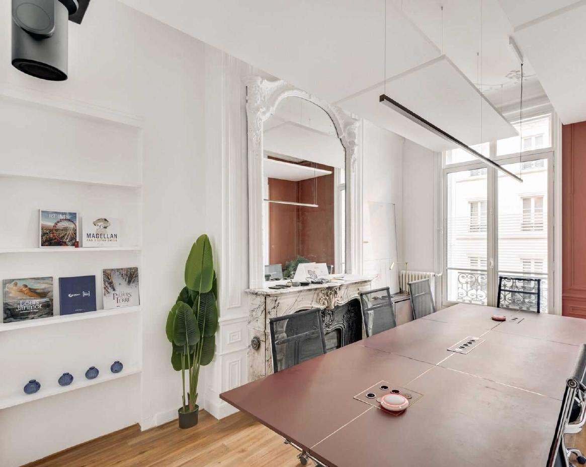 
                                                Location
                                                 Location Bureaux Paris 75009