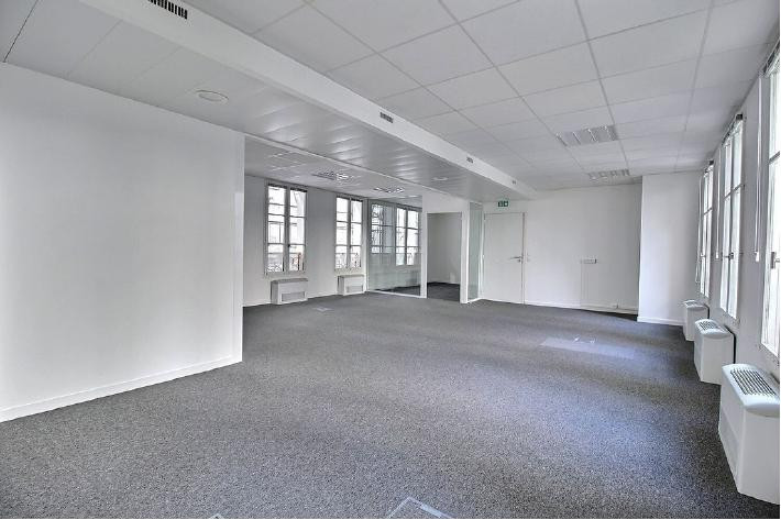
                                                Location
                                                 Location Bureaux Paris 75009