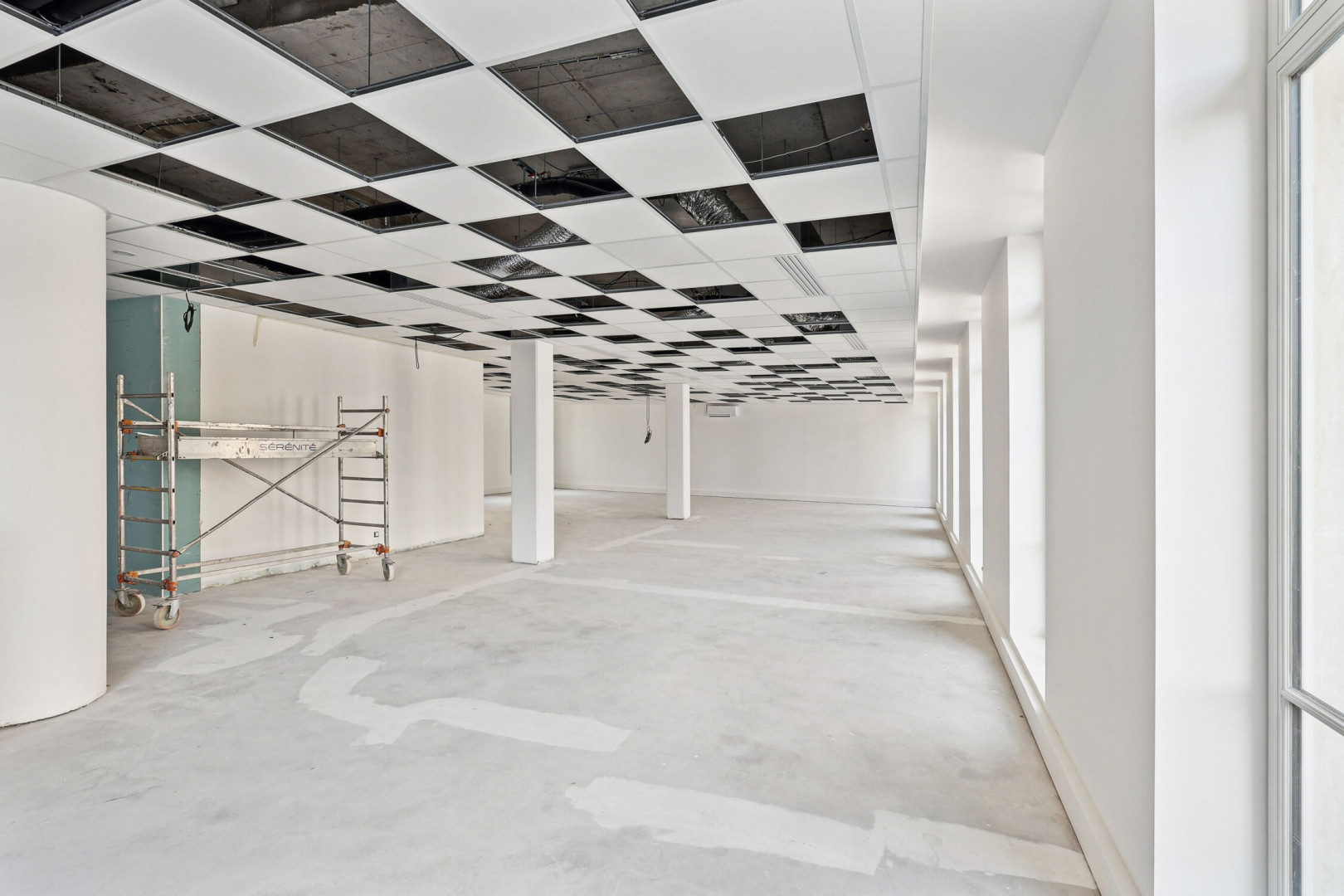 
                                                Location
                                                 Location Bureaux Paris 75009