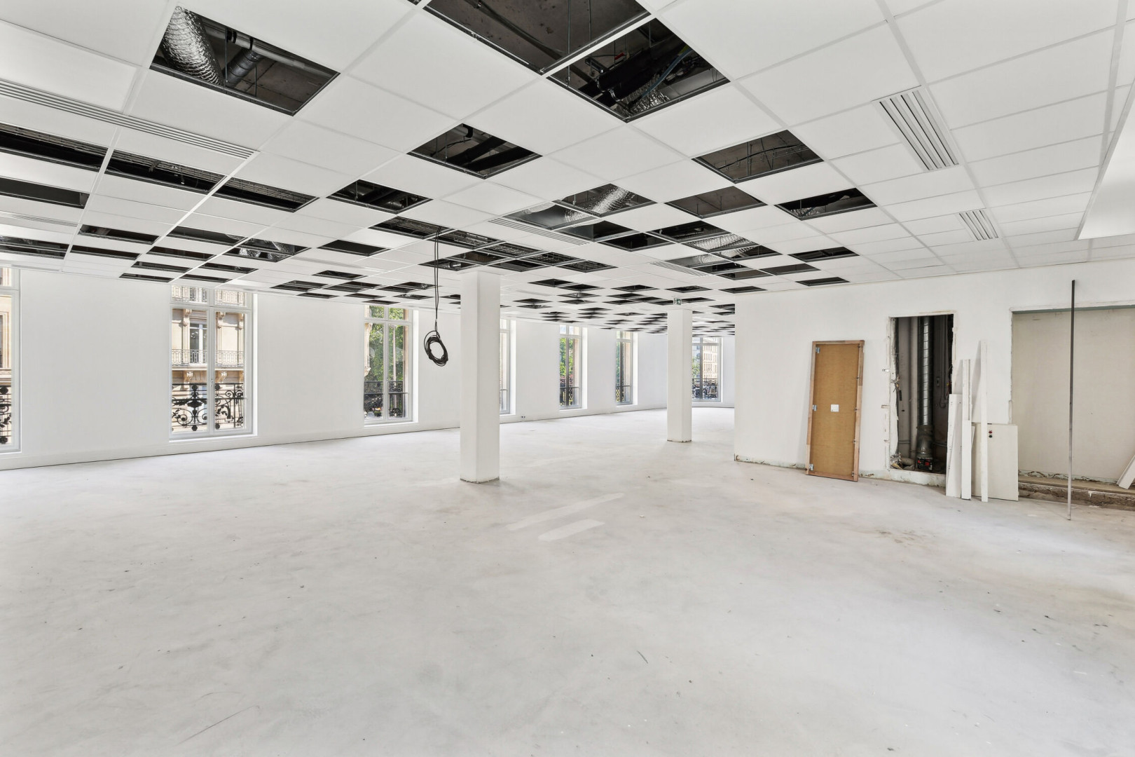 
                                                Location
                                                 Location Bureaux Paris 75009