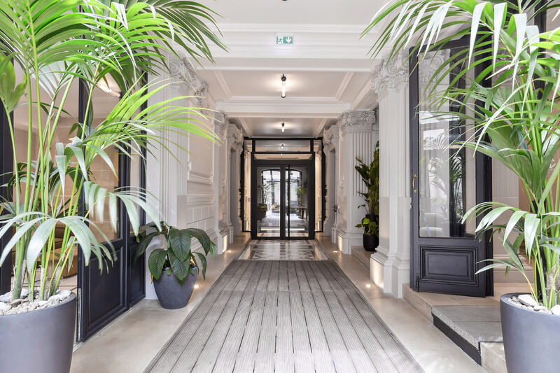 
                                                Location
                                                 Location Bureaux Paris 75009