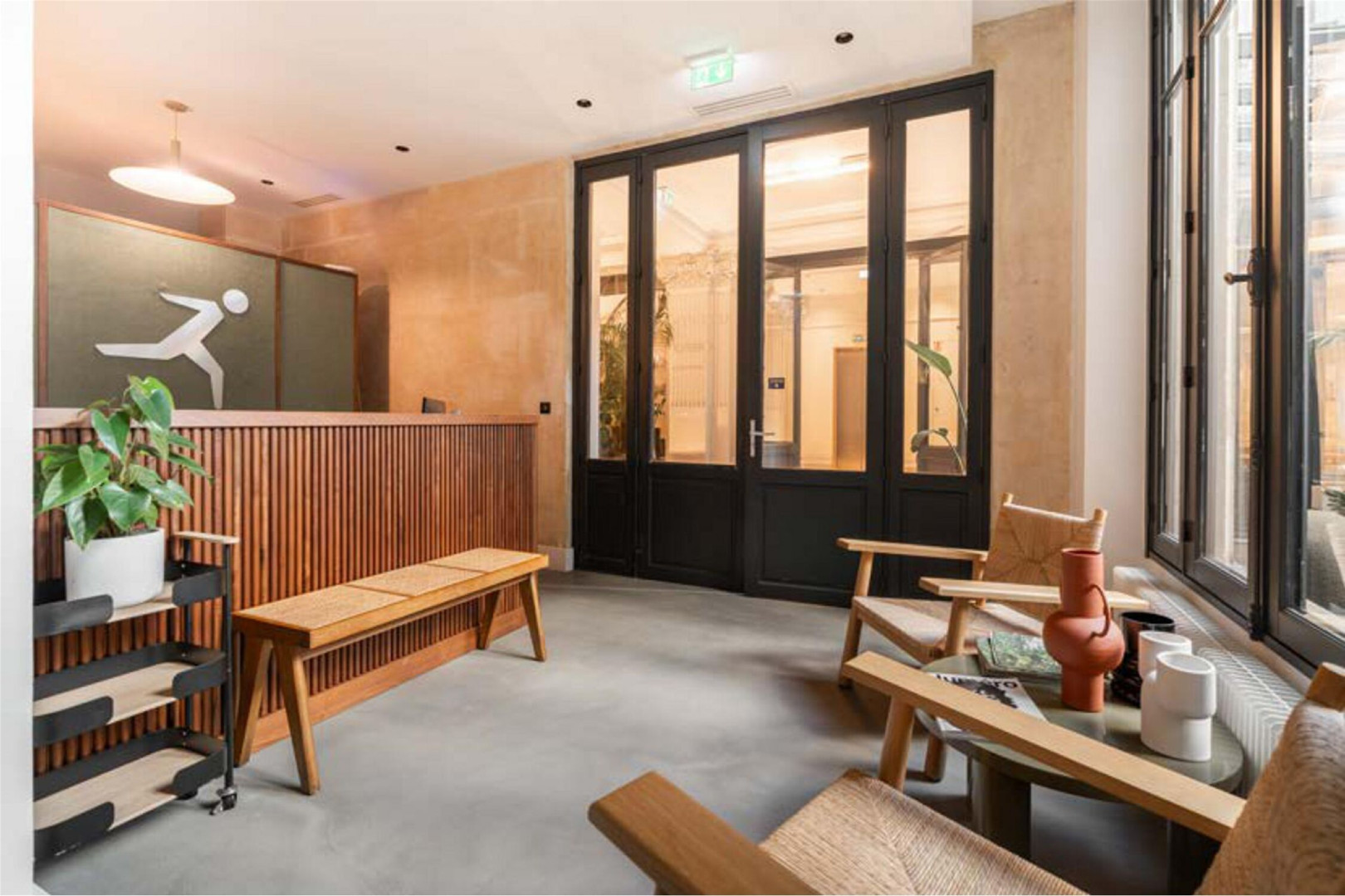 
                                                Location
                                                 Location Bureaux Paris 75009