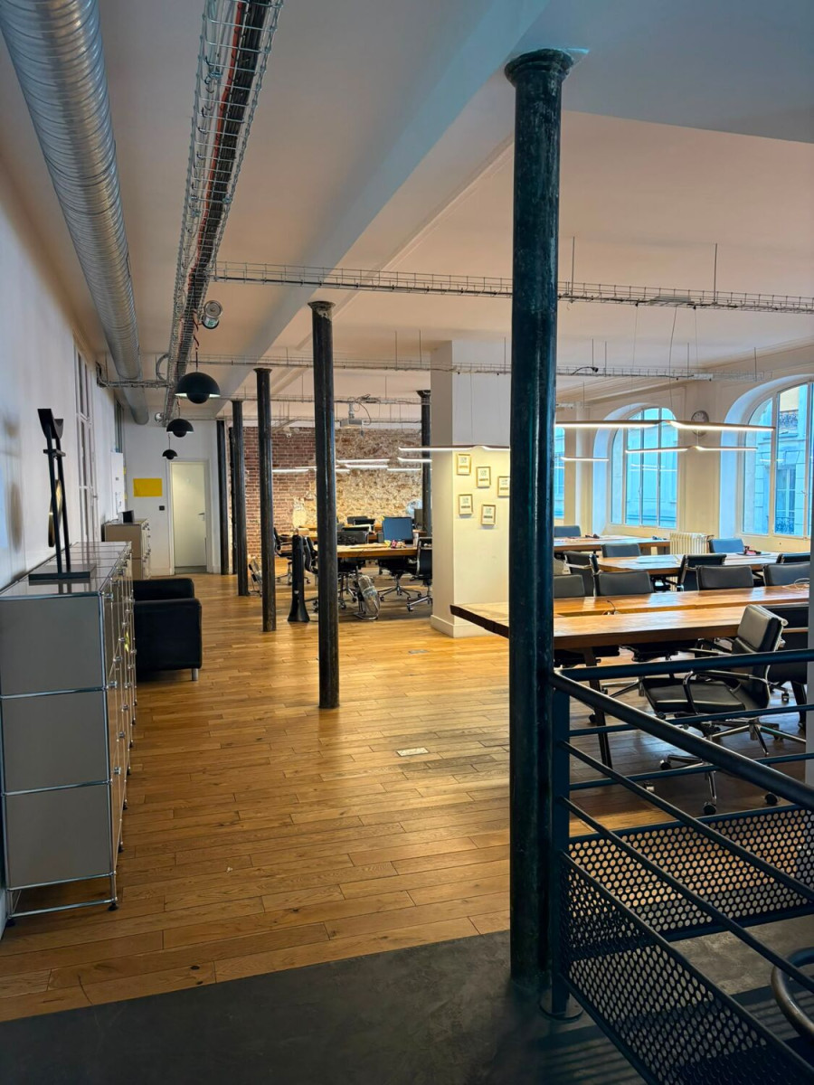 
                                                Location
                                                 Location Bureaux Paris 75009